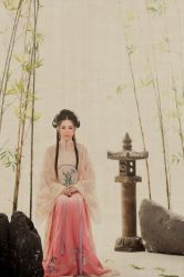 -九月鹰飞汉服摄影工作室