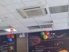 -华莱士·全鸡汉堡(湛江新华店)
