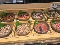 -爱伲牛肉火锅自助(景洪店)