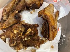 -郑猛记石岐鸽主题餐厅(长江店)