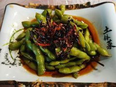 凉拌毛豆-美膳居川菜馆油焖大虾烧烤(卓刀泉店)