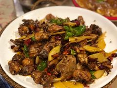 特色干炒鸡-满堂春特色餐馆