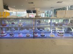 面包甜点陈列柜-小嘟来烘焙店