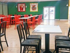 大堂-麦当劳(季平店)