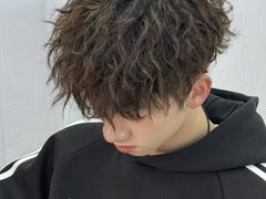 -鸿通城购物中心