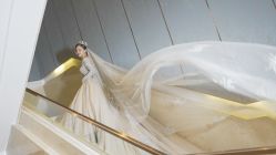 -拉瑞娜LaReine婚纱礼服高级定制