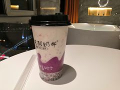 -八一路好吃街(雨田商务大厦店)