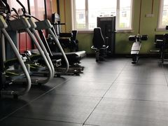 -英特健身俱乐部