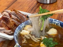 -叶新小吃店(来凤小区总店)