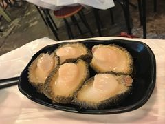 -鲜入围煮花胶鸡海鲜火锅