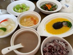 -金鹰国际月子中心(新街口店)