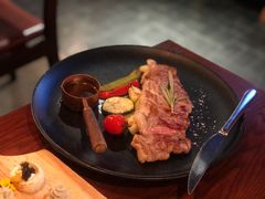 冰鲜原切菲力牛排配黑松露酱汁-斯比特花园西餐厅(东方商厦店)