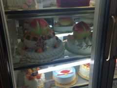 面包甜点陈列柜-鼎丰真(四马路店)