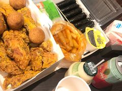 -BHC炸鸡(明洞总店)