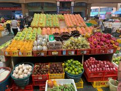 -三亚新鸿港水果一级批发市场