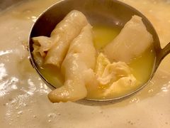 -鲜入围煮花胶鸡海鲜火锅