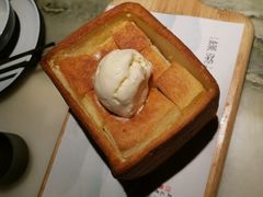 面包诱惑-绿茶餐厅(成都大悦城店)