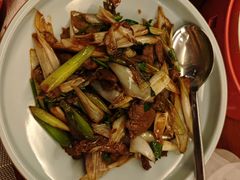 -粤尚腾香居中餐厅(首都机场希尔顿店)