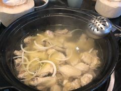 -东椰·海南椰子鸡火锅(朝阳门店)