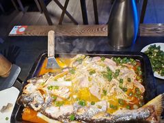 -夯鱼烤鱼·尔滨地标美食(国展店)