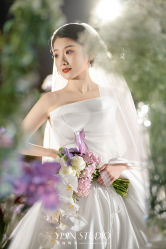 -台湾蔡美月婚纱租赁