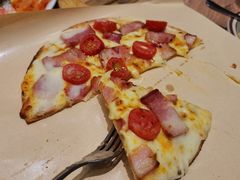 -玛格萝妮比萨屋(四平店)