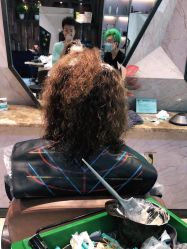 -PE SALON