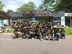 -松山湖南湖湾露营营地