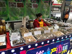 -百联临沂购物中心(临沂路店)