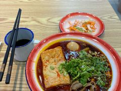 -刘二姐襄阳牛肉面(鸟巢店)