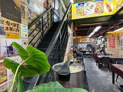 -大富蚝乌东哥饭店·石锅鱼杂·柠檬鸭(革新路店)
