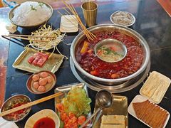 -邓莽子老火锅(中兴路总店)