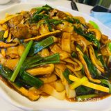 去了排了两桌，店里还有拼桌，果然酒香不怕巷子深