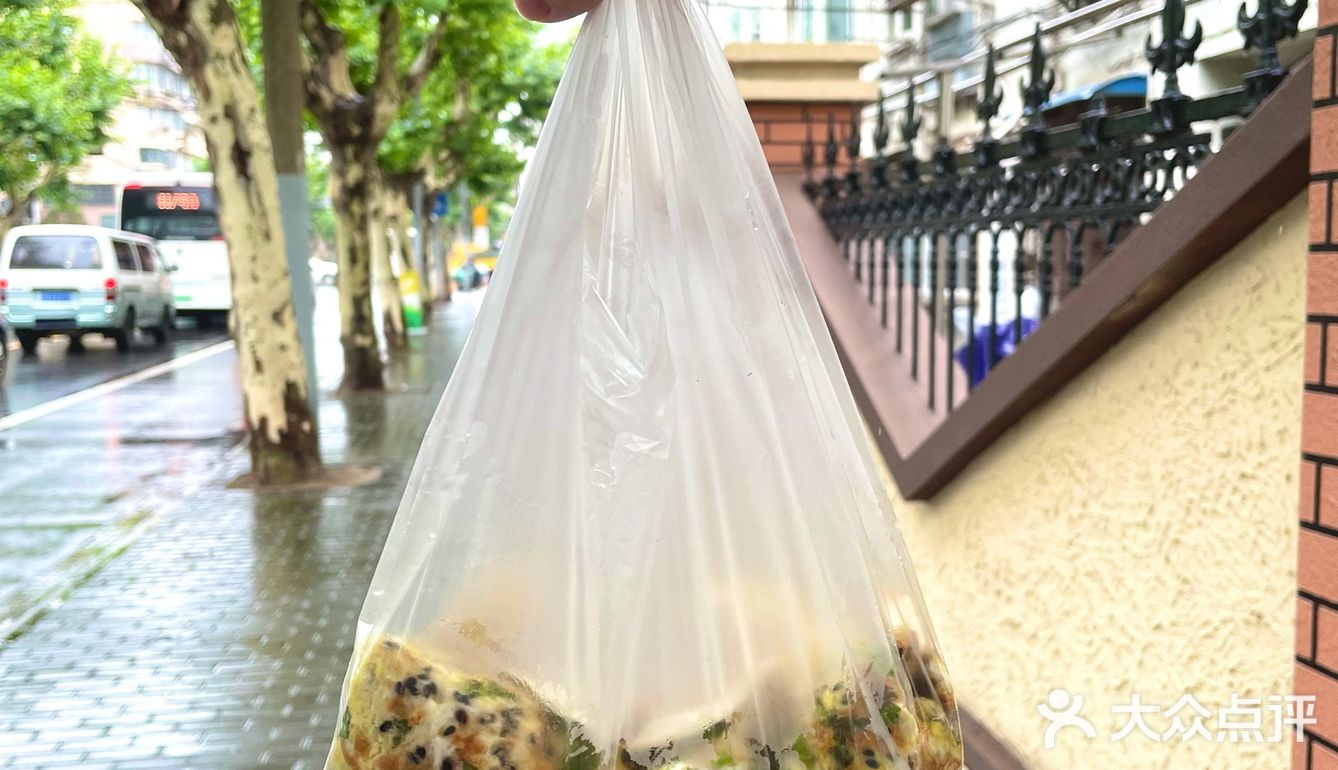 巷子里的鸡蛋饼摊
