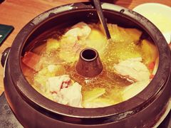 -云海肴·汽锅鸡·云南菜(天山百盛优客店)