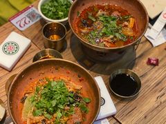 -成都你六姐·牛肉冒菜(上海环宇荟店)