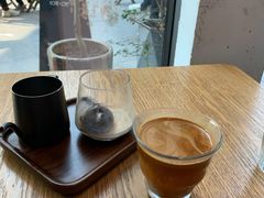 靠窗位-Home Cafe(水榭春天店)