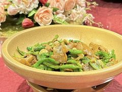 -唐伯虎新派湘菜馆(石夏时代广场店)