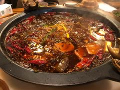 -黄潇洒老火锅(九眼桥宏济巷店)