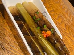 手剥竹笋-胡桃里音乐酒馆(仓山万达店)