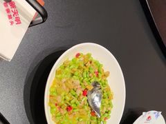 -新天明砂锅鱼头煲