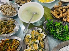 -红月湾海鲜饭店•沙滩海景(双月湾店)