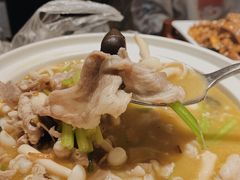 -梅飞酒家(名辉豪庭店)