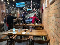 大堂-1886德国汽车餐厅(外滩十六铺码头店)