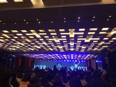 -上海龙之梦万丽酒店