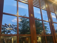 -亚龙湾喜来登·美景台大堂吧