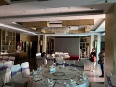 -南京双门楼宾馆(盐仓桥地铁站阅江楼店)