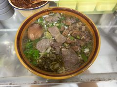 -花溪牛肉粉(八鸽岩店)