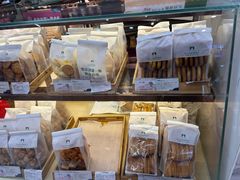 -哈尔滨秋林食品有限责任公司(秋林公司店)
