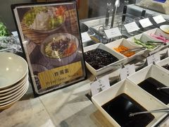 -飨食汇全日制餐厅·昆山皇冠假日酒店(九方店)